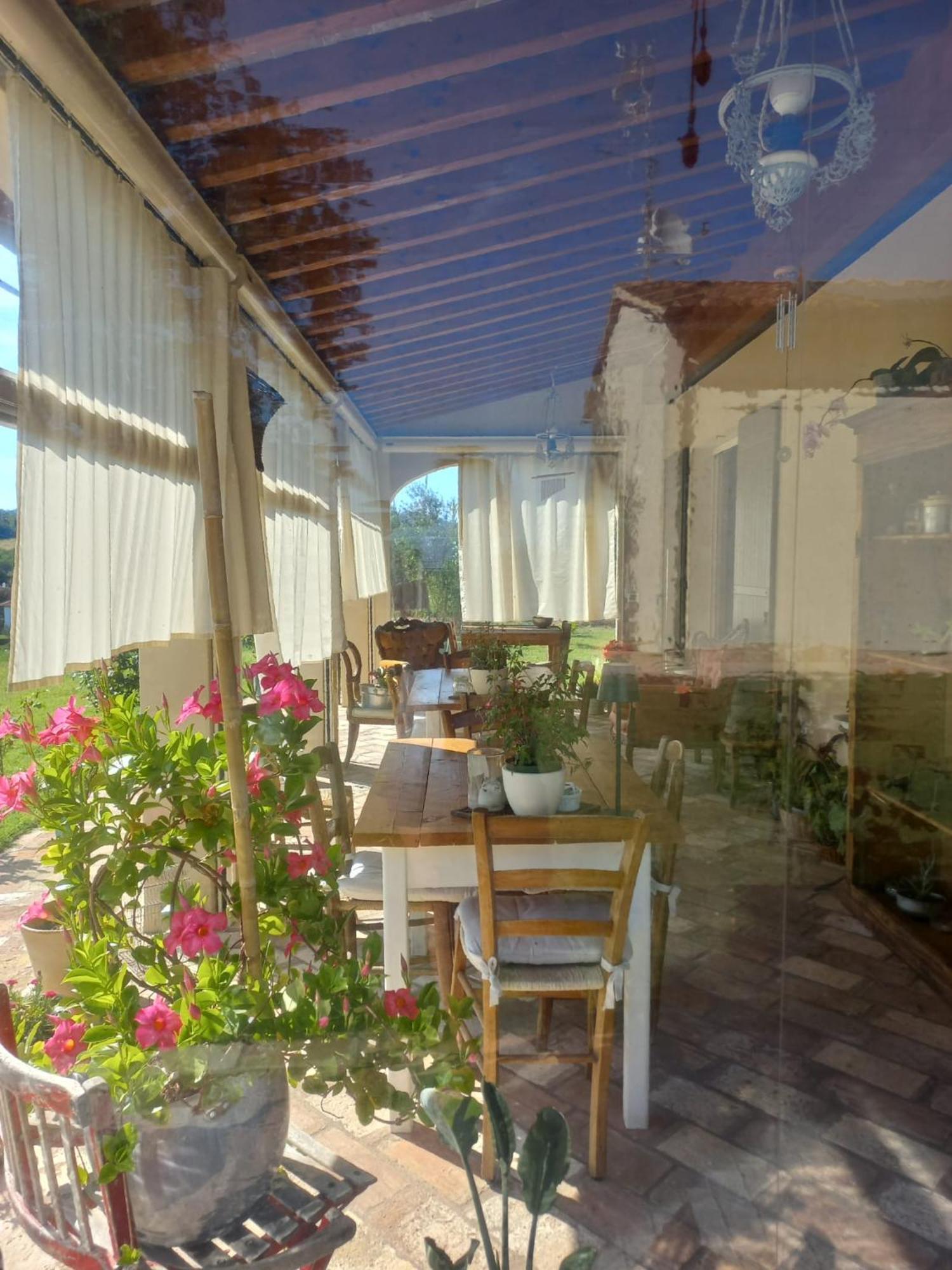 Beb Montefratta Bed & Breakfast Fratta Terme Exterior photo